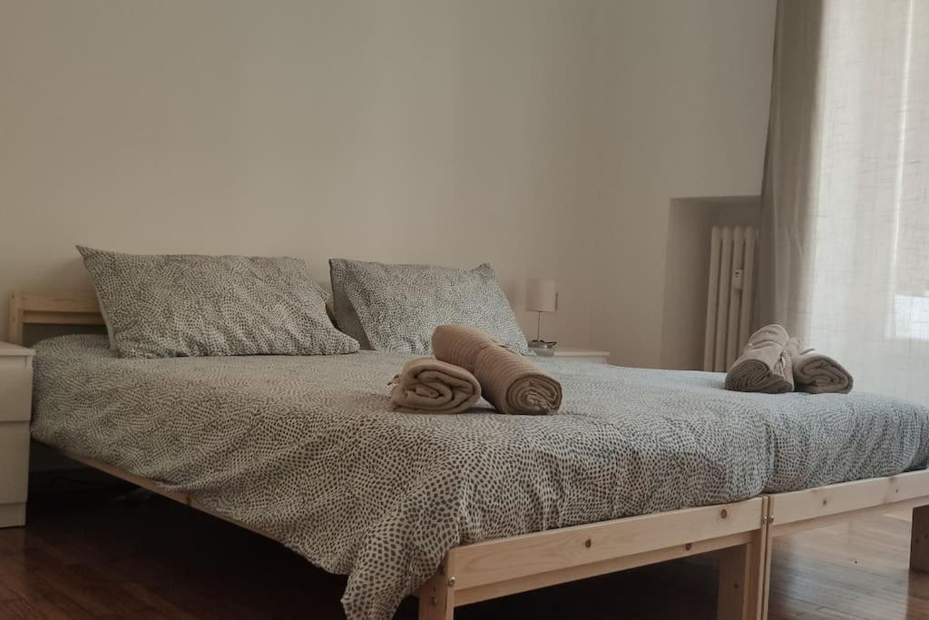 One-Bedroom Apartment,1360251026:JPEG